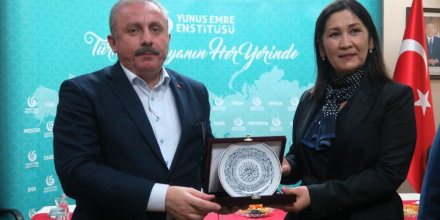 Kazakistan'a sıcak mesaj