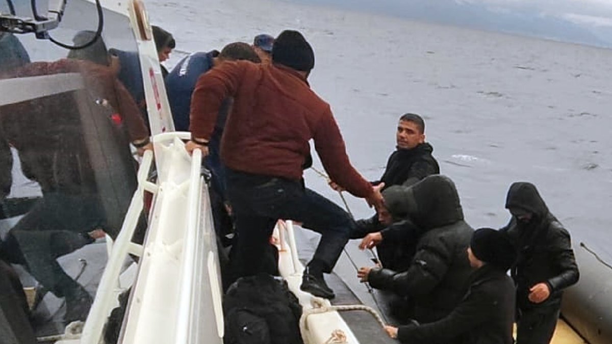 Datça’da 43 düzensiz göçmen yakalandı