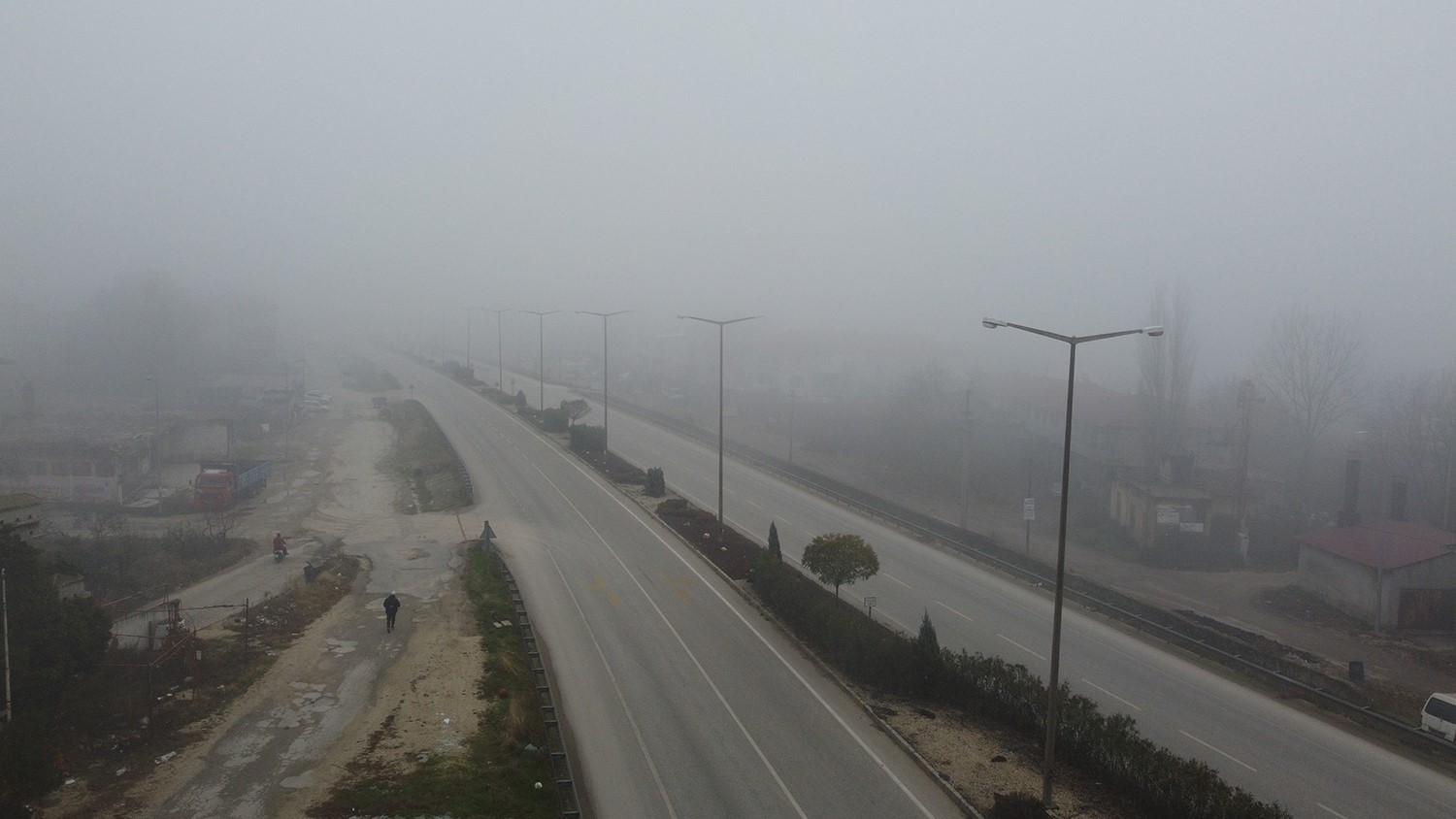 Manisa'da yoğun sis