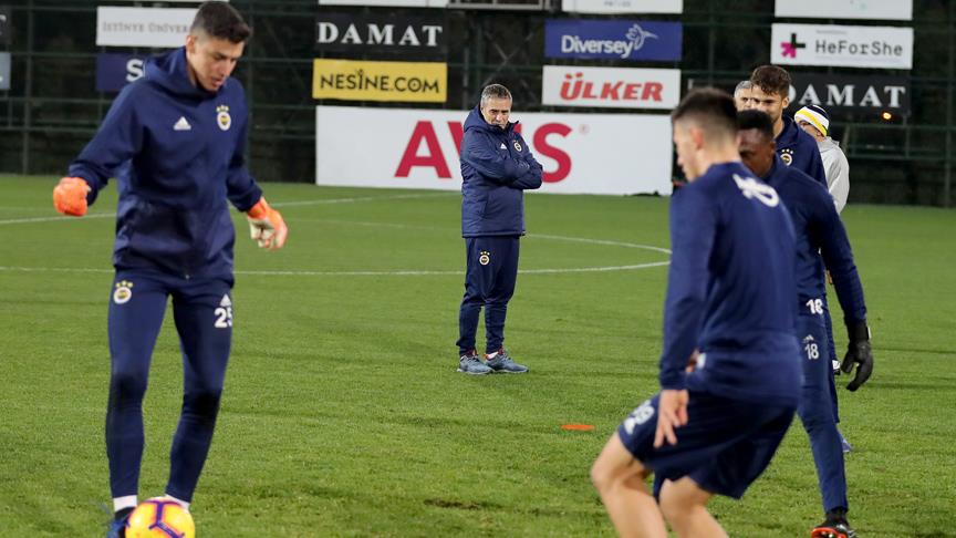 Ersun Yanal ilk antremanına çıktı