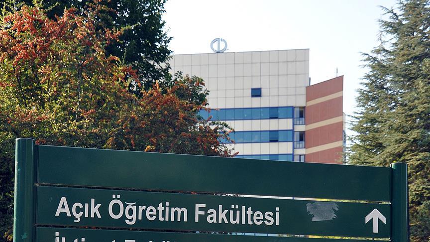 Açıköğretim'de yabancı dilde eğitim