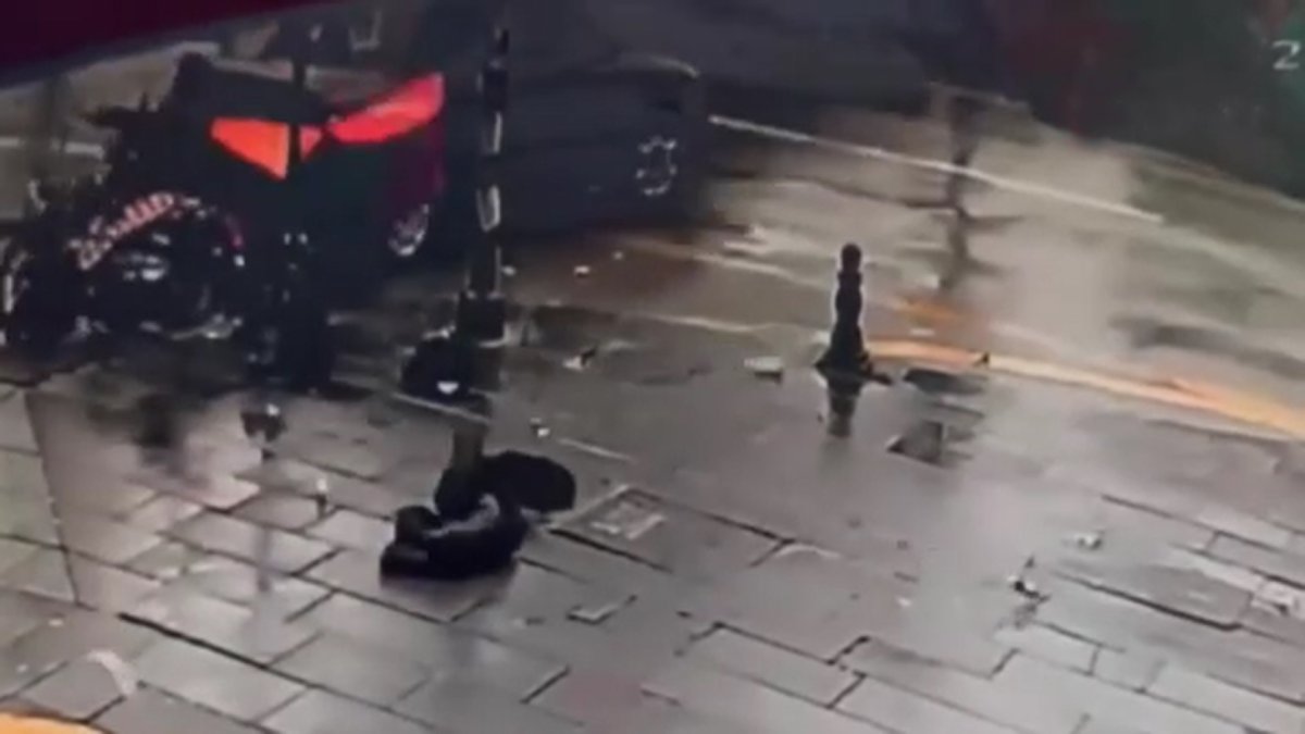 Ankara'da kurye kazası kamerada
