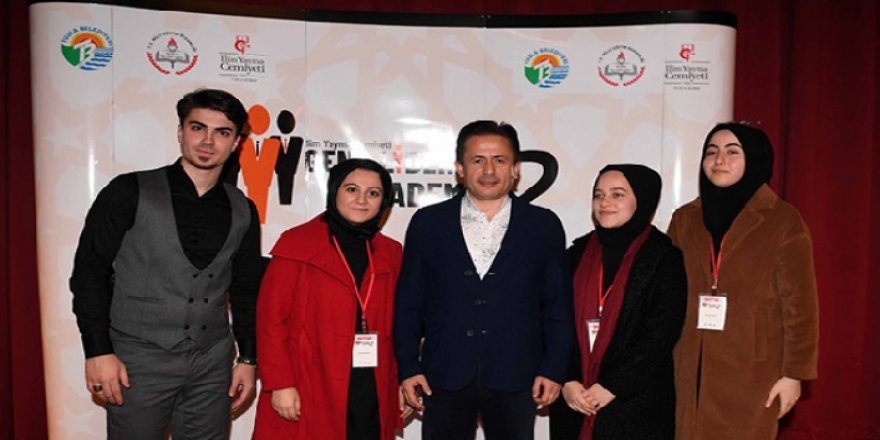 Tuzla’da ‘Genç Liderler’ yetişiyor