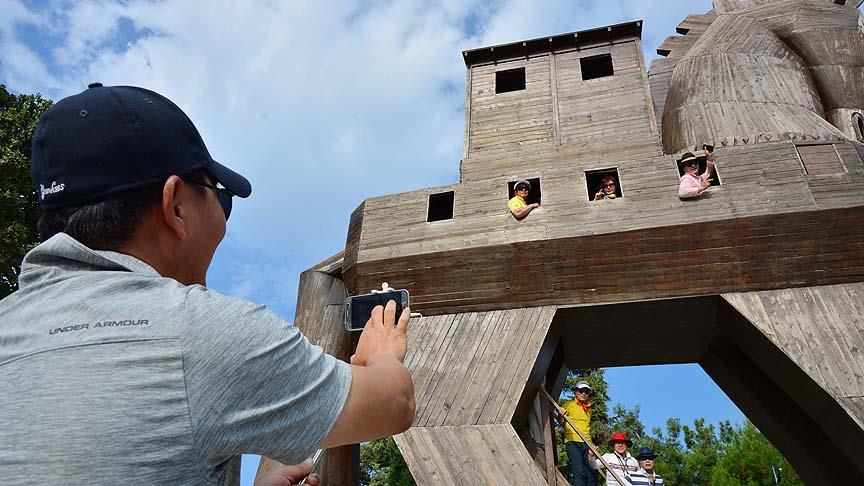 Truva atına ziyaretçi rekoru