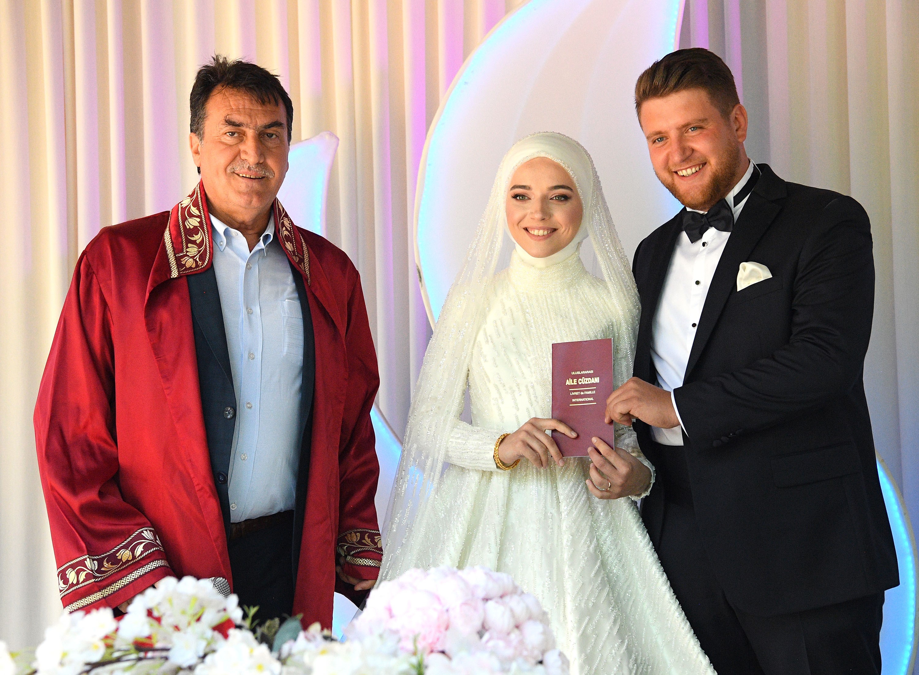 Bursa Osmangazi’de yıl boyunca 6 bin 800 çift evlendi