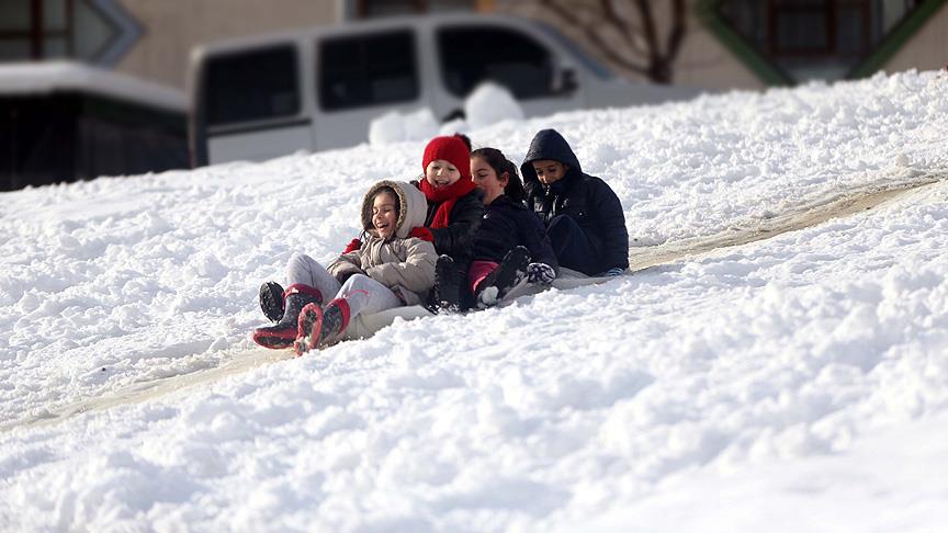 10 ilde eğitime kar engeli