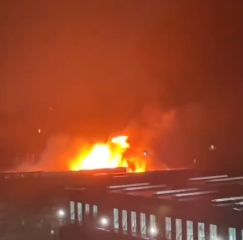 Arnavutköy’de film platosu yangın