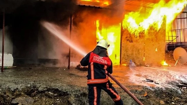 İstanbul'da yangın faciası '3 işçi hayatını kaybetti