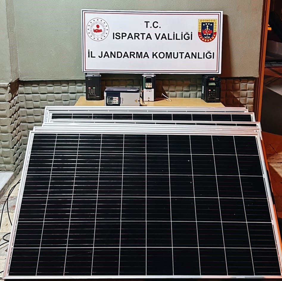Isparta'da güneş paneli hırsızı yakalandı