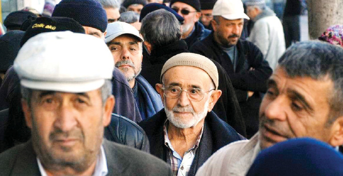 Emeklilere banka promosyonu