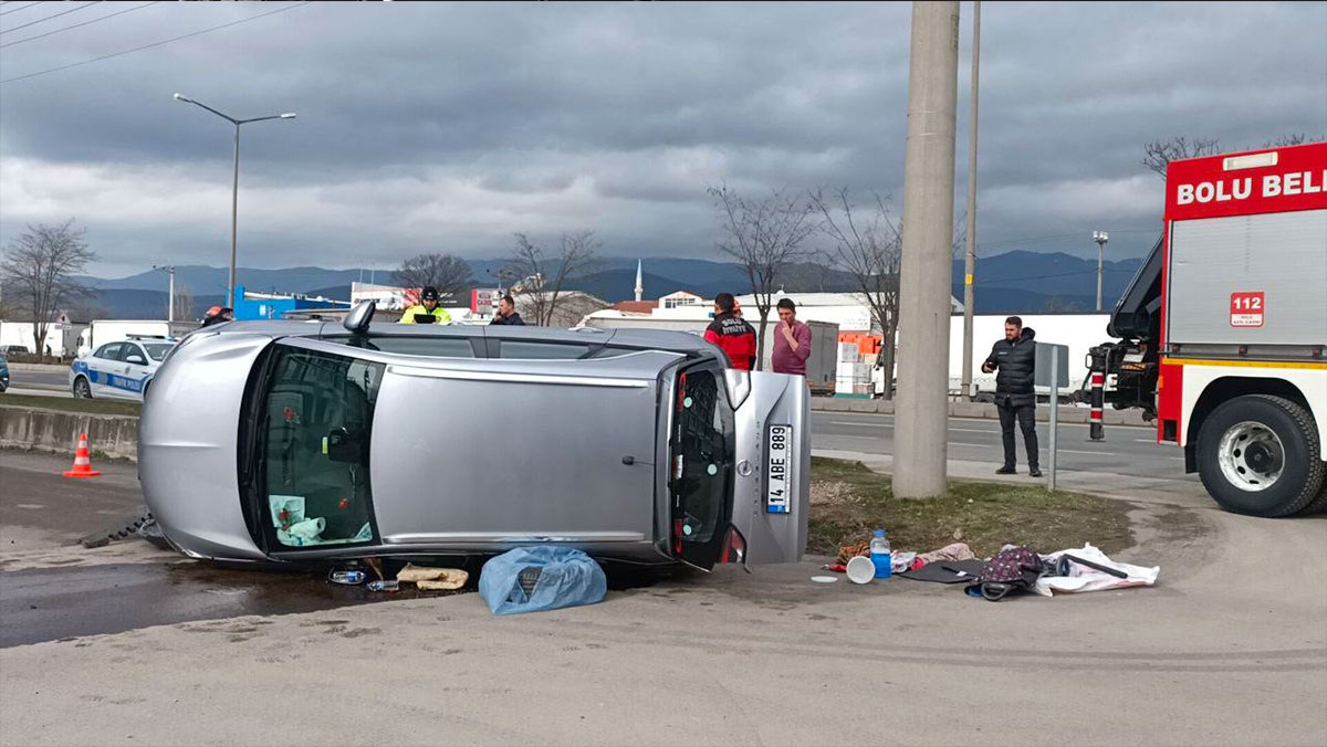 Bolu'da otomobil yan yattı '1 yaralı'