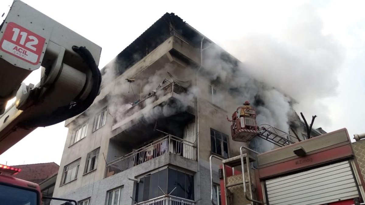 Bursa'da yangın '14 yaralı'