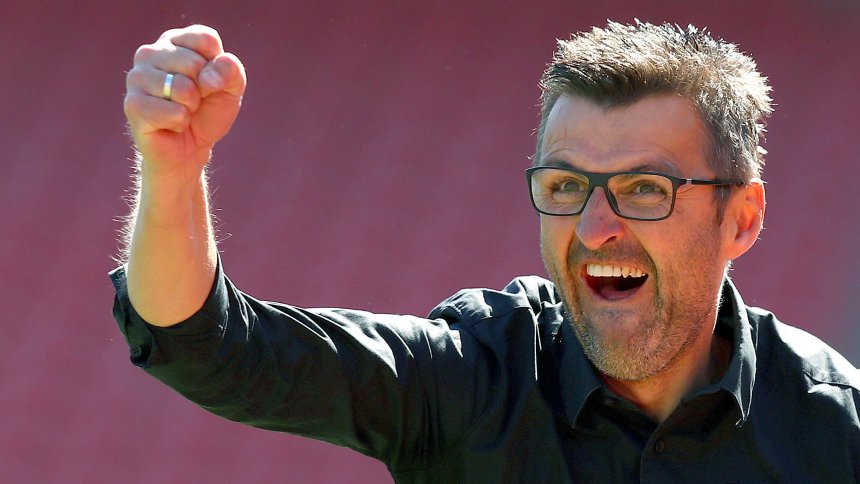 Nürnberg, teknik direktör Köllner ile yollarını ayırdı