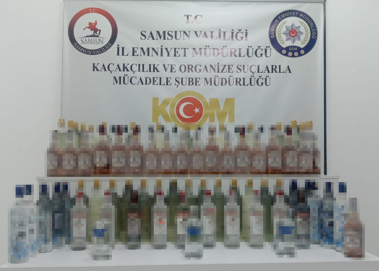 Samsun'da 89 şişe sahte bandrollü içki ele geçirildi