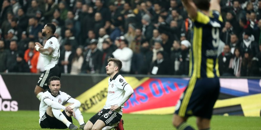 Fenerbahçe derbide pes etmedi