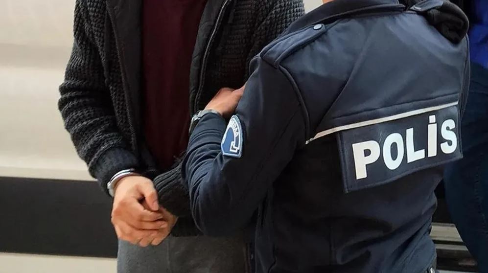 Karabük'te araması olan 20 kişi kıskıvrak yakalandı