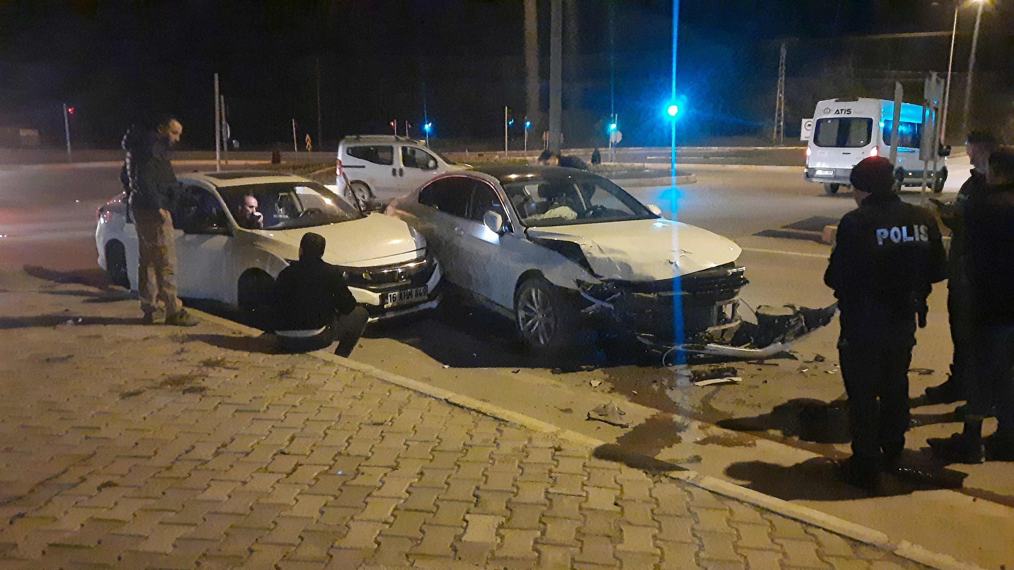 Tokat'ta trafik kazası 3 yaralı