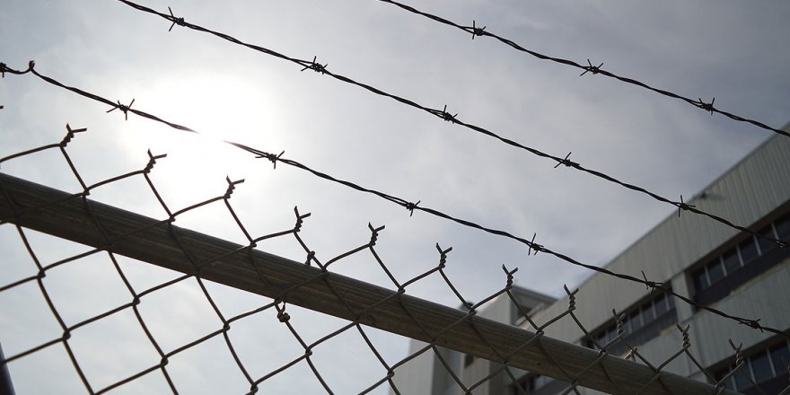 İsrail hapishanesindeki Filistinli tutuklu açlık grevine başladı