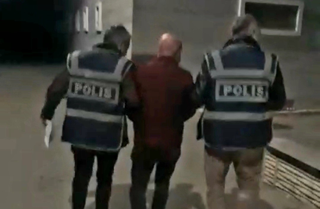 Samsun'da 18 yıl 7 ay hapis cezası bulunan şahıs yakalandı