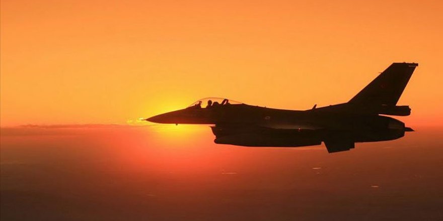 Irak'ın kuzeyine hava harekatı