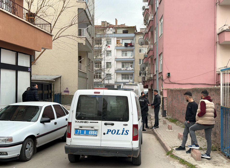 Kırıkkale'de bıçaklı kavgada '1 kişi hayatını kaybetti'