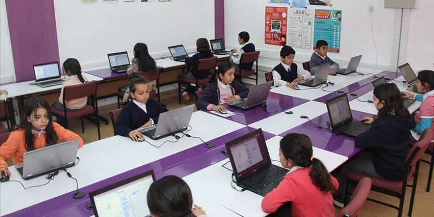 İnternet erişimi olmayan okul kalmayacak
