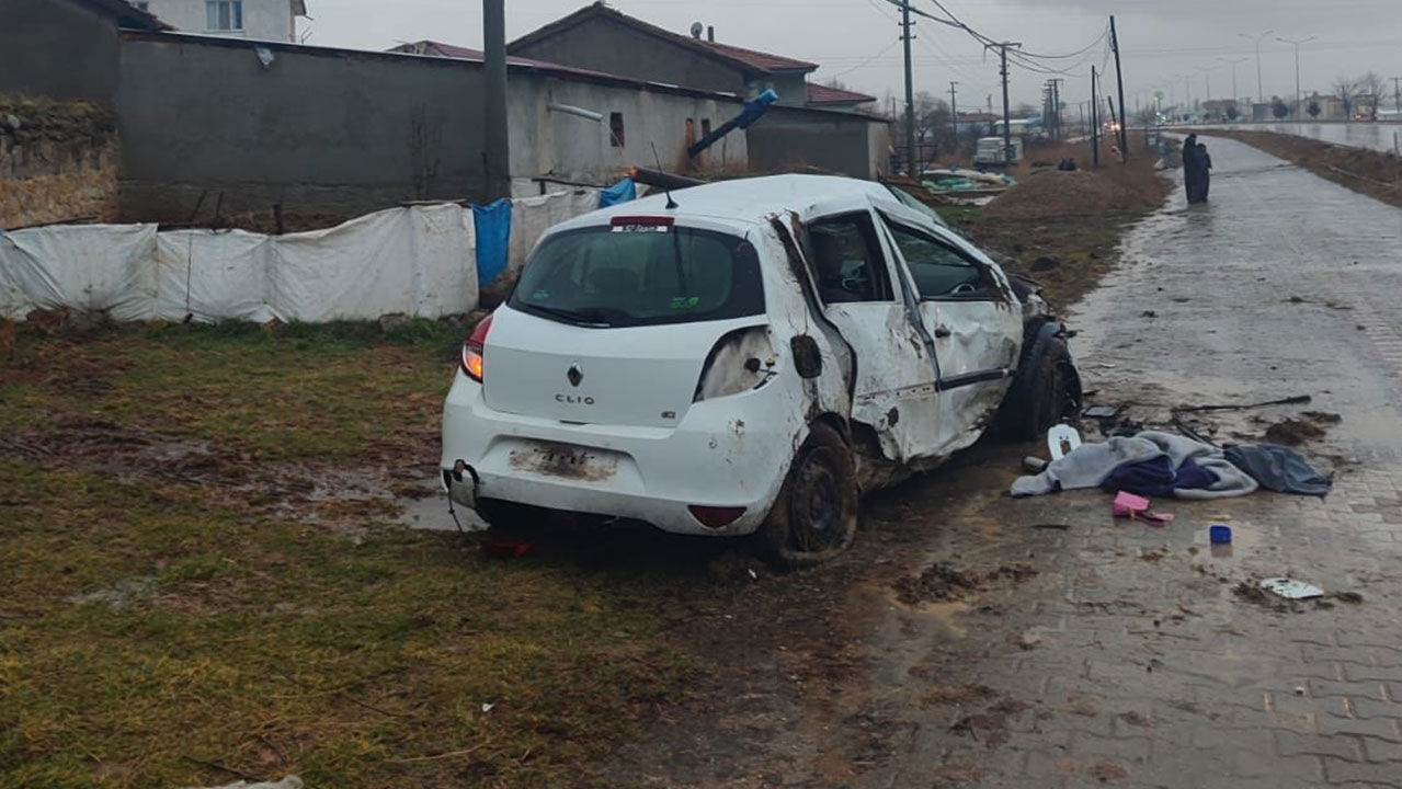 Afyonkarahisar'da otomobil devrildi '1 ölü'