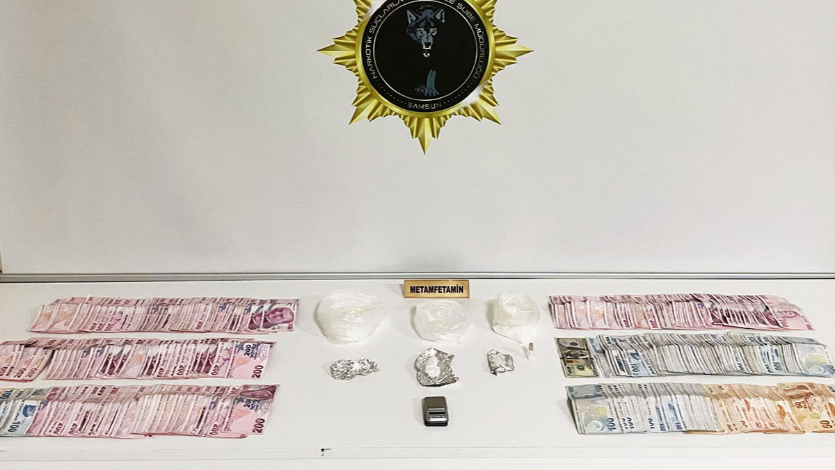Samsun'da uyuşturucu operasyonu '8 gözaltı'