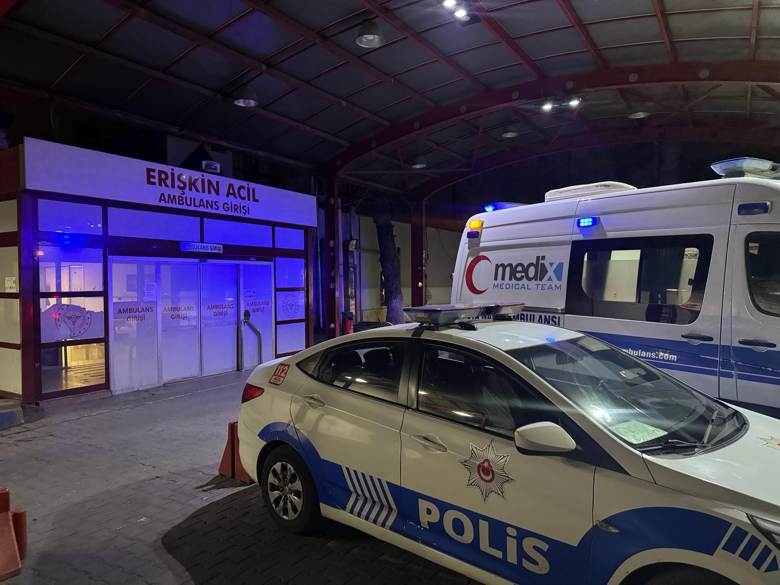 İzmir’de çıkan kavgada vurulan bir kişi hayatını kaybetti