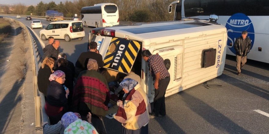 Oy kullanmaya giderken kaza yaptılar