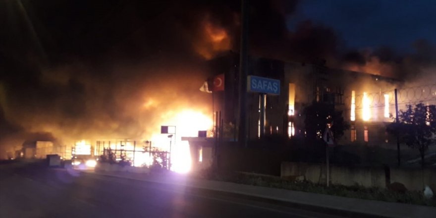 Kocaeli'de fabrika yangını