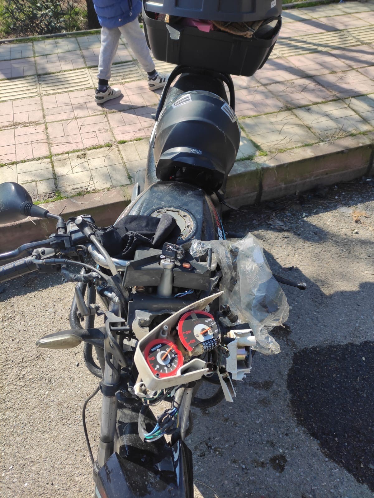 Siirt'te motosikletler çarpıştı '1 yaralı'