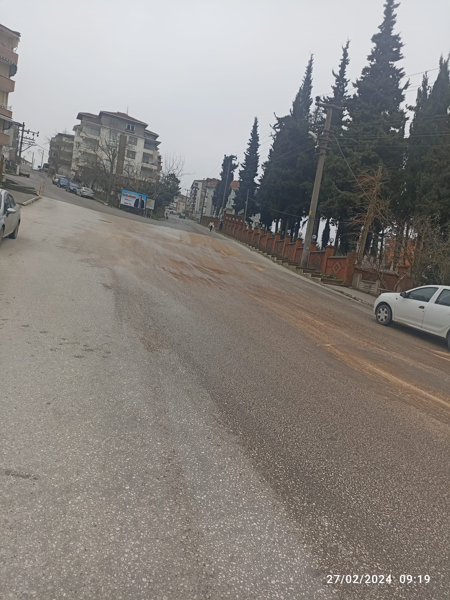 Yola akan su kazaya neden oldu