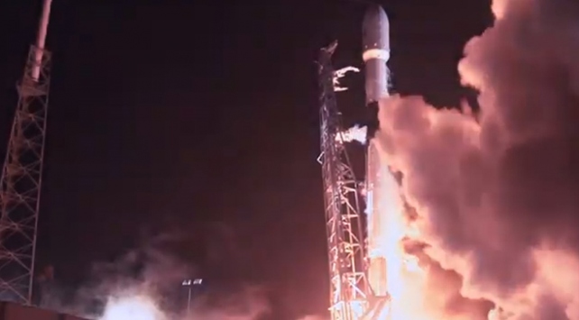 İsrail'in Ay'a gönderdiği araç ile bağlantı kesildi