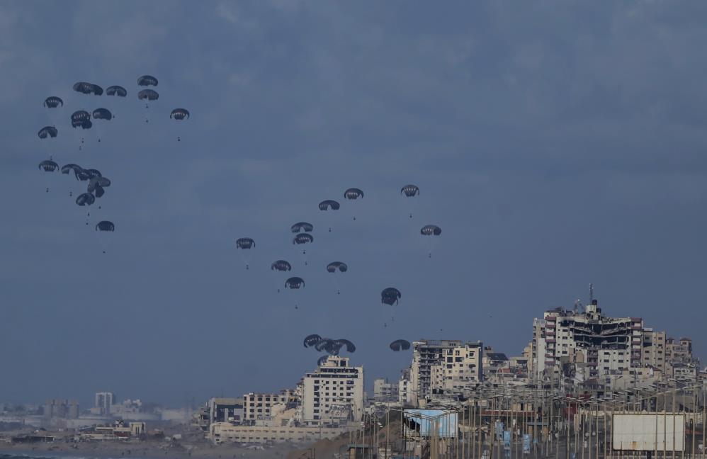 ABD ve Ürdün'den Gazze’ye havadan yardım