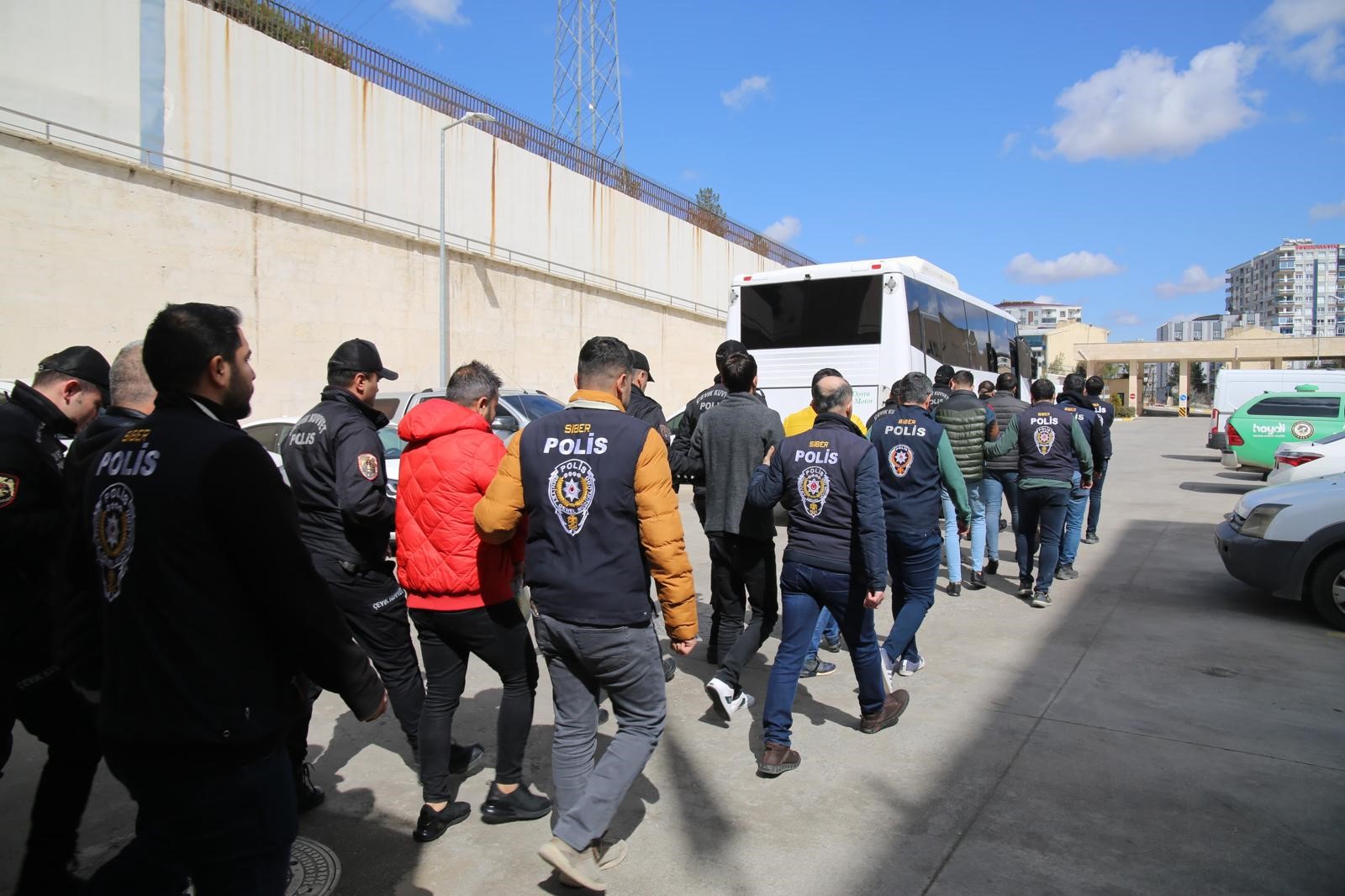 Mardin’de yasa dışı bahis operasyonu ‘5 kişi tutuklandı’