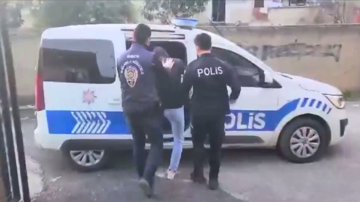 Mersin'de Bitcoin dolandırıcılığı 19 kişi gözaltına alındı