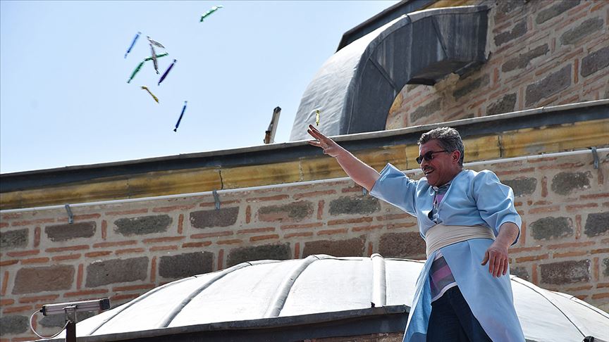 6 ton mesir atıldı