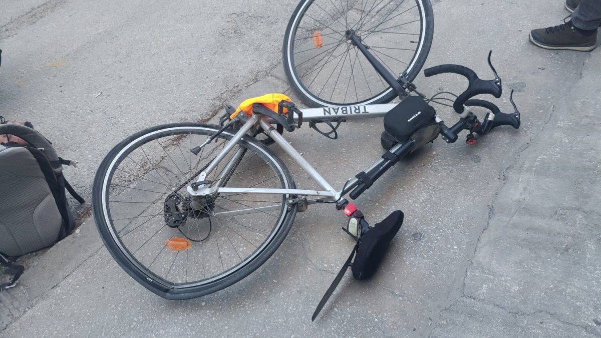 Muğla'da otomobil bisikletliye vurdu '1 yaralı'