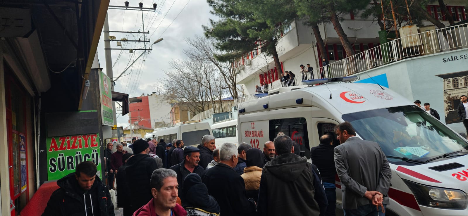 Diyarbakır’da silahlı kavganın arasında kalan kadın yaralandı