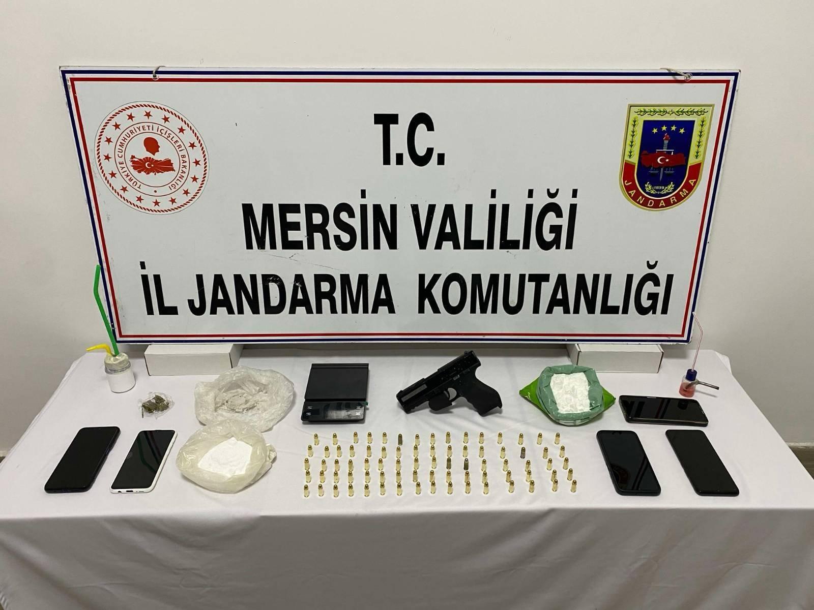 Mersin'de uyuşturucu operasyonu '5 tutuklama'