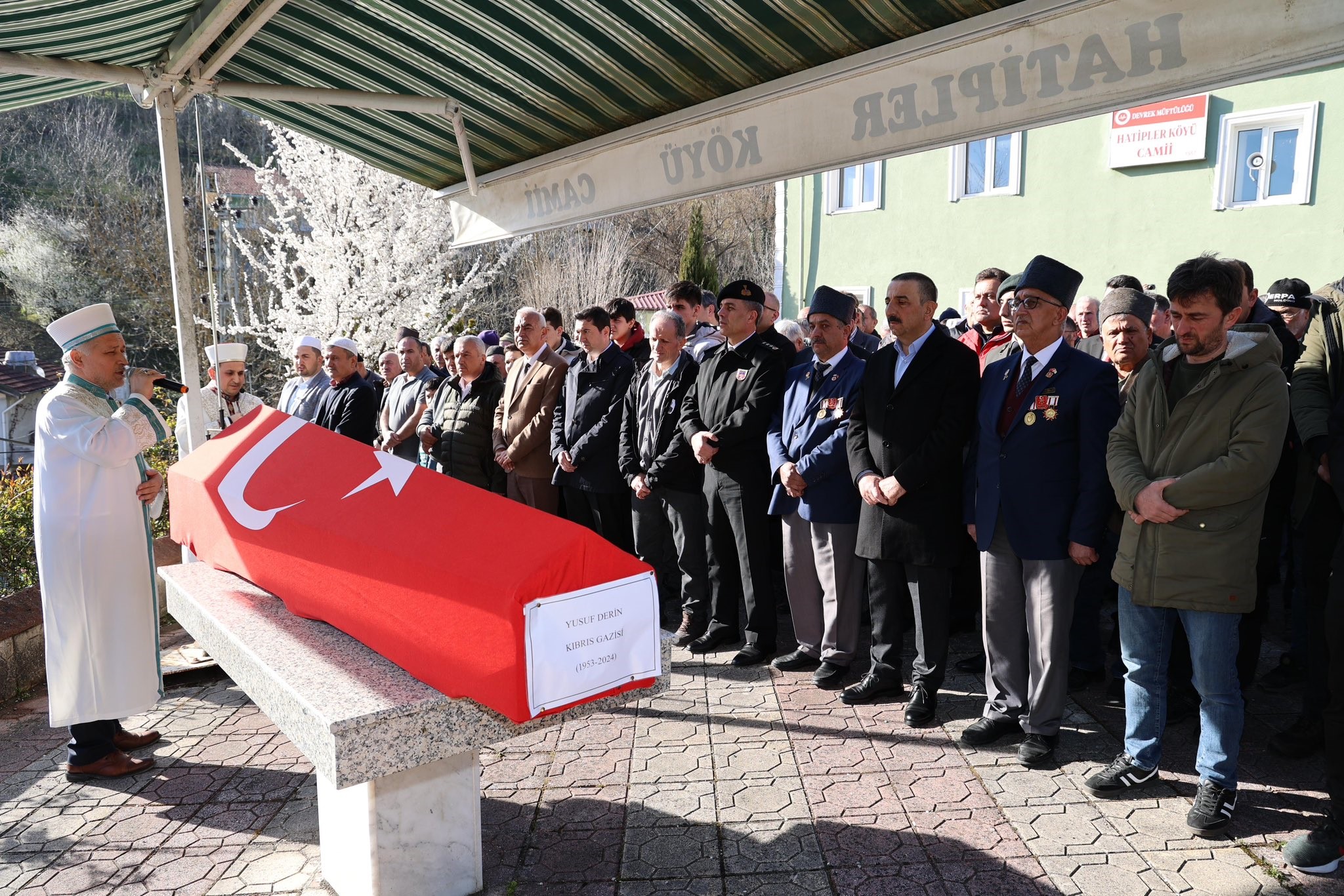 71 yaşında vefat eden Kıbrıs gazisi toprağa verildi