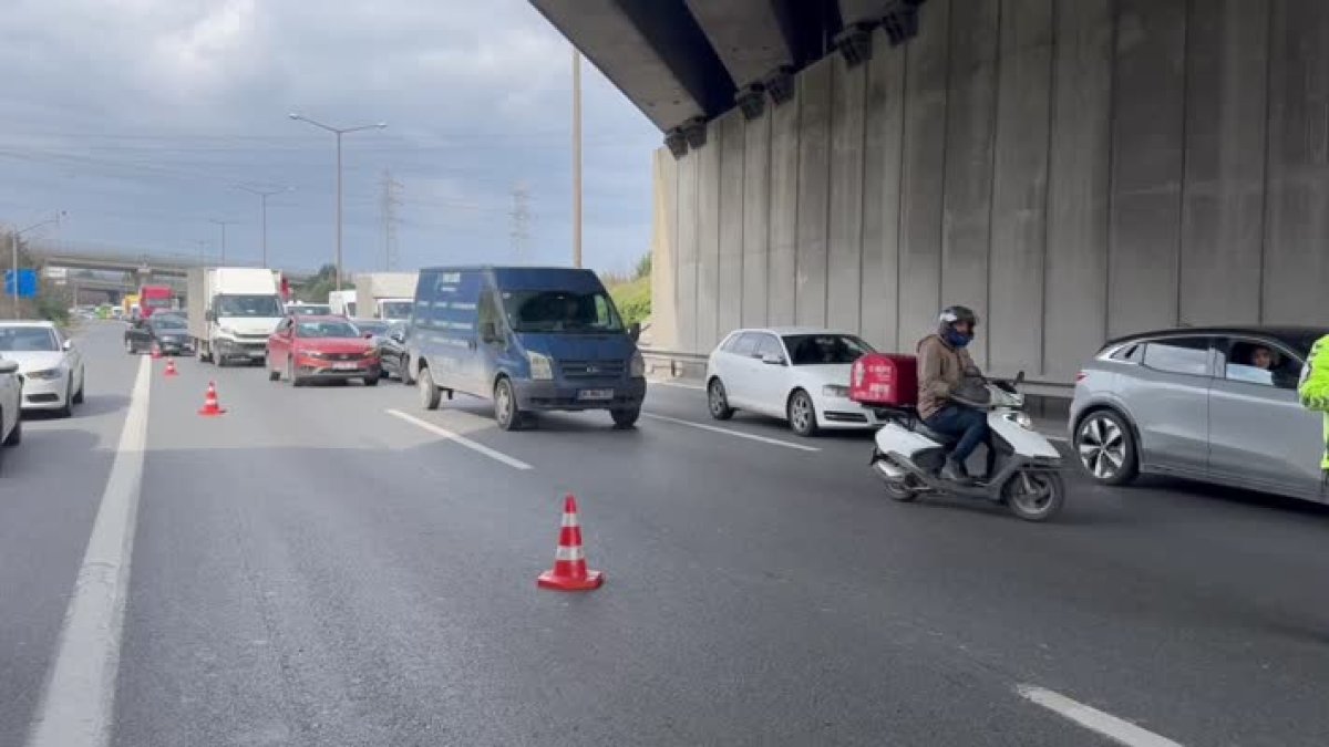 İstanbul Kağıthane'de zincirleme trafik kazası '1 yaralı'