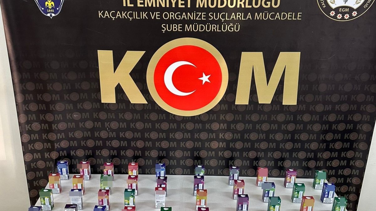 Sivas'ta kaçak elektronik sigara ele geçirildi