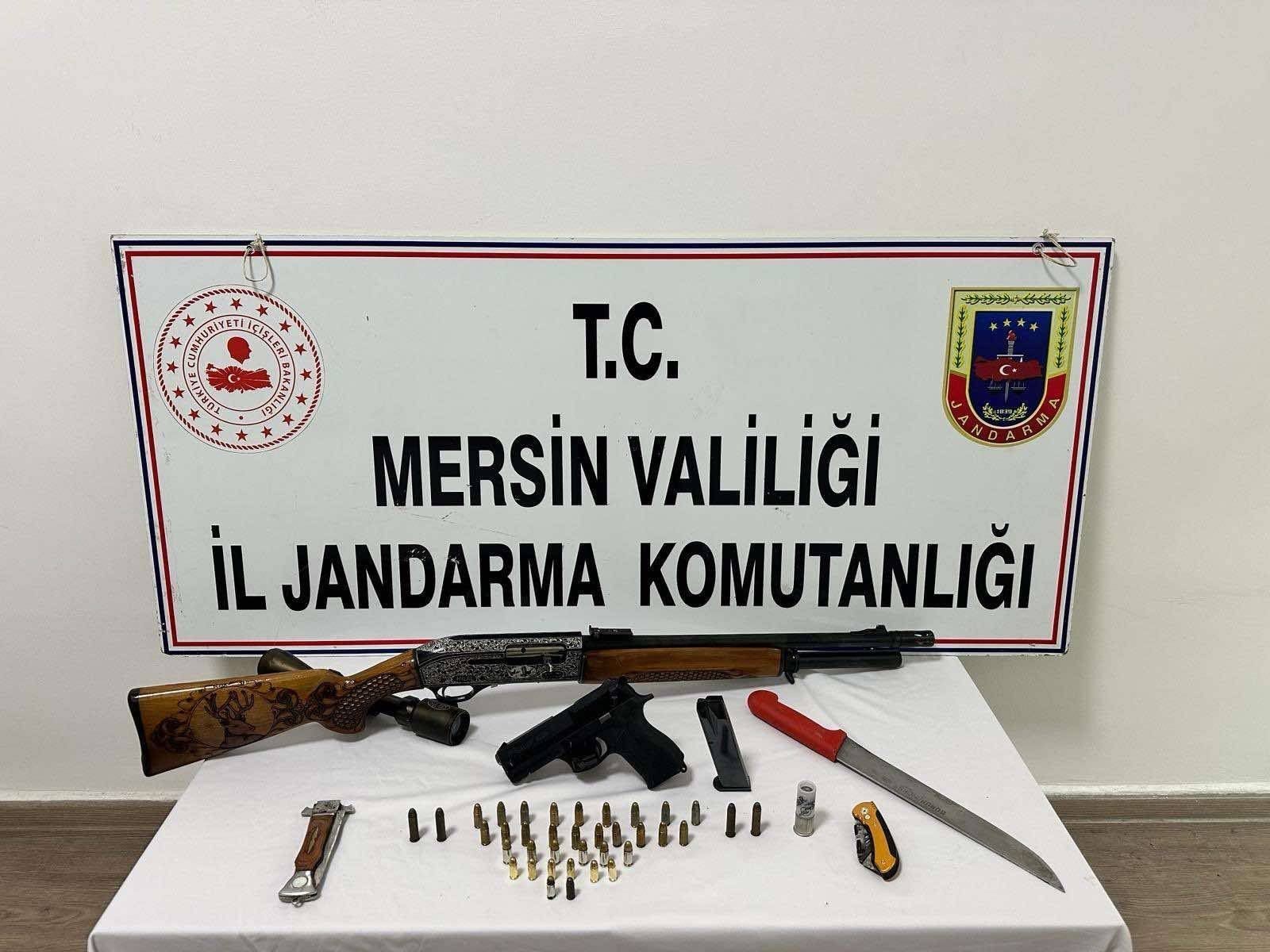 Mersin'de silah kaçakçılığı operasyonu '4 tutuklama'