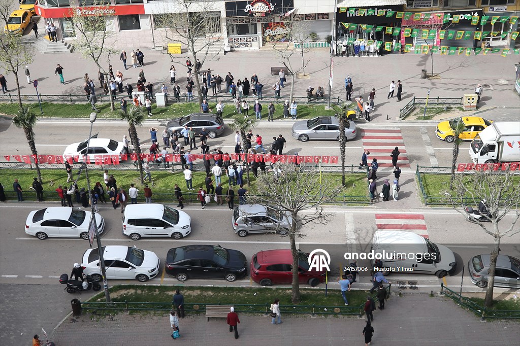 Bursa'da trafik kazası 'ölü ve yaralılar var'