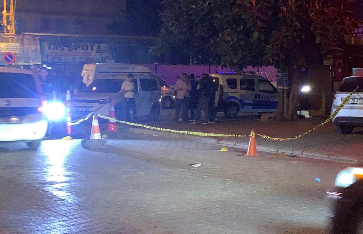 Adana’da silahlı saldırı '1 ölü'
