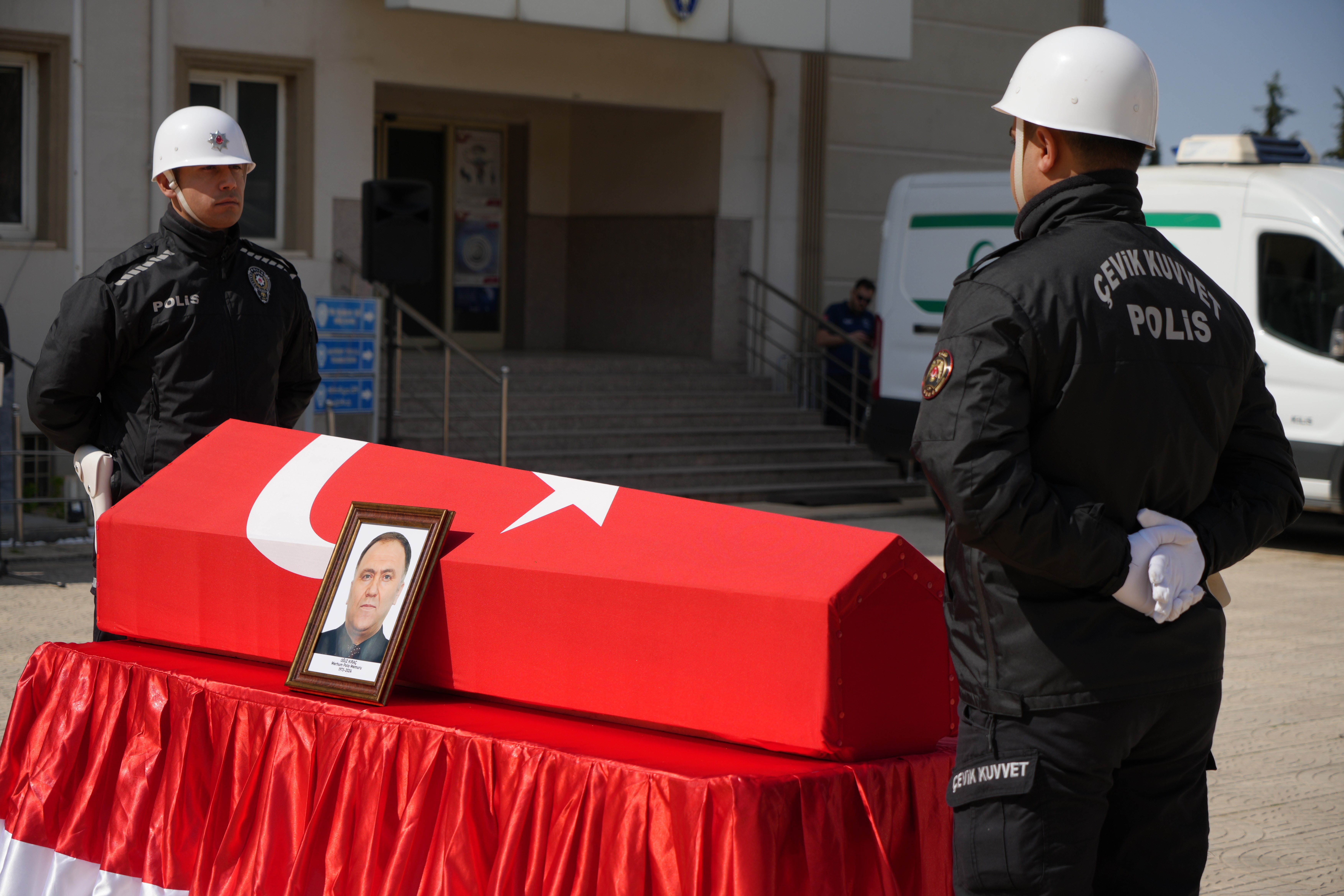 Kilis’te kalp krizi geçirin polis memuru yaşamını yitirdi