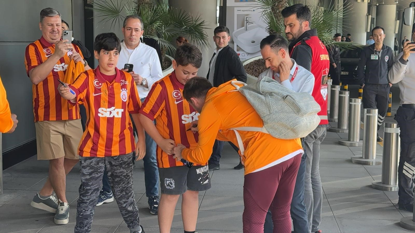 Galatasaray final için Şanlıurfa'ya gitti