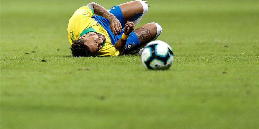 Neymar'ın ayağında kırık tespit edildi